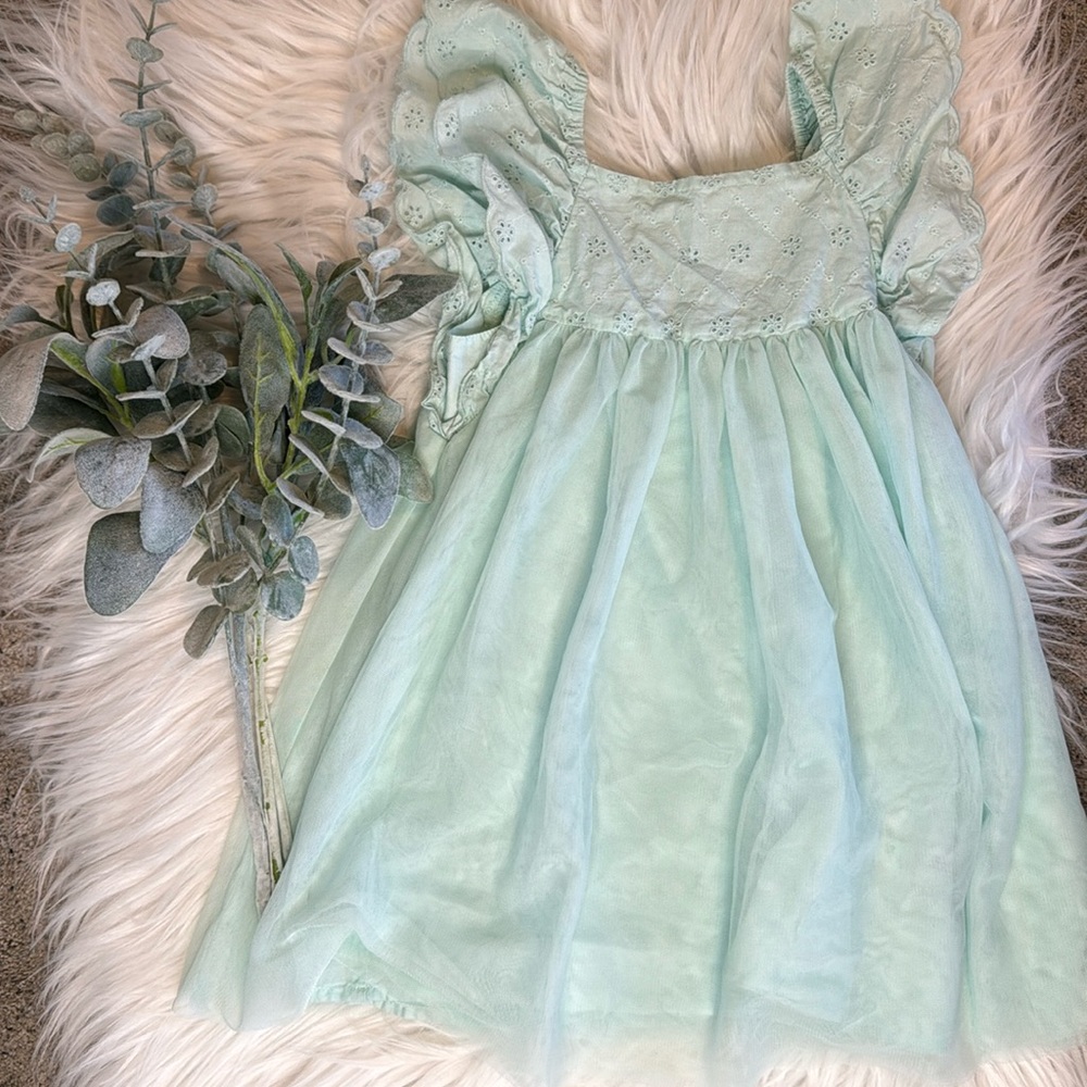 Light turquoise tulle dress